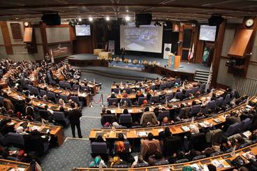 Аллан Пиз с программой «Язык телодвижений в личной и деловой коммуникации»